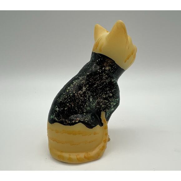 Fenton Custard Glass Halloween Cat Figurine 3.5” Hand Painted Vampire Dracula - Picture 6 of 8